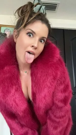 Amanda Cerny OnlyFans Leaked Free Thumbnail Picture - #2zsMdTMdpn