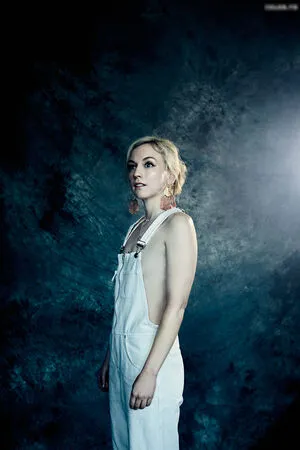 Emily Kinney OnlyFans Leaked Free Thumbnail Picture - #b8FNzHFUvO