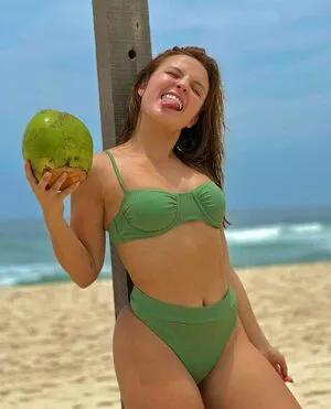 Larissa Manoela OnlyFans Leaked Free Thumbnail Picture - #N1l65n2JLr