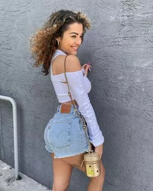 Malu Trevejo OnlyFans Leaked Free Thumbnail Picture - #RdTL8VGqou