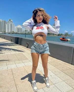 Malu Trevejo OnlyFans Leaked Free Thumbnail Picture - #iNbkAeL564