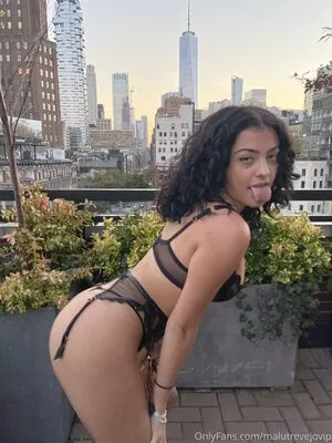 Malu Trevejo OnlyFans Leaked Free Thumbnail Picture - #o2MKWCZ8ju