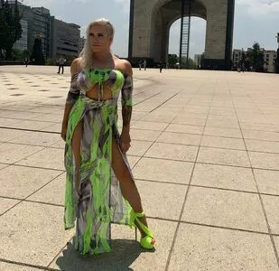 Taya Valkyrie OnlyFans Leaked Free Thumbnail Picture - #bnZZzDsalA